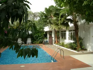 5bdrm Duplex in Wisa Group, Accra Metropolitan for rent