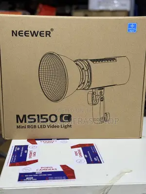Neewer Ms150c RGBW Light