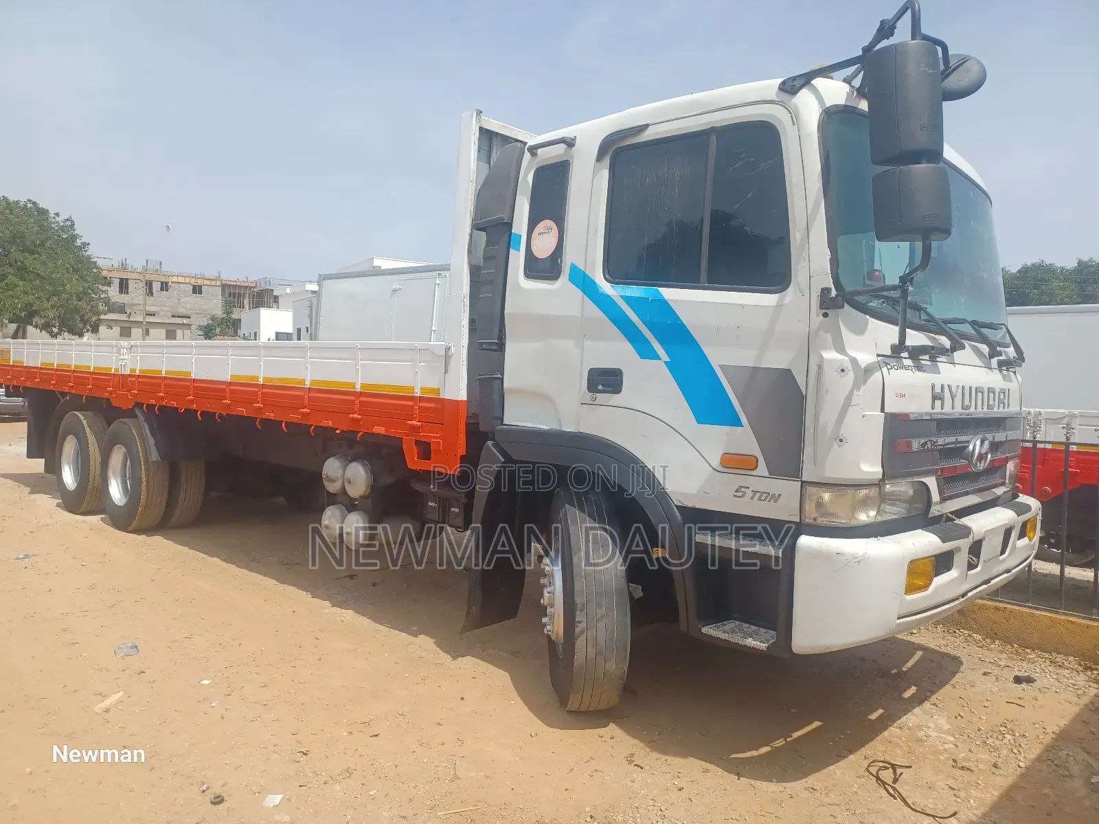 Hyundai Heavy-Duty Truck 14ton