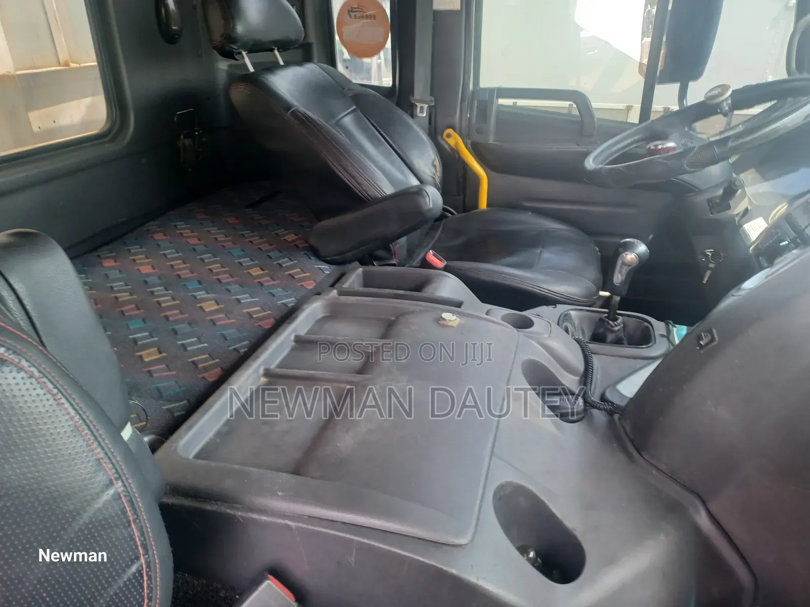 Hyundai Heavy-Duty Truck 14ton
