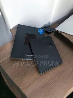 New Samsung Galaxy Z Fold 5 256 GB Black