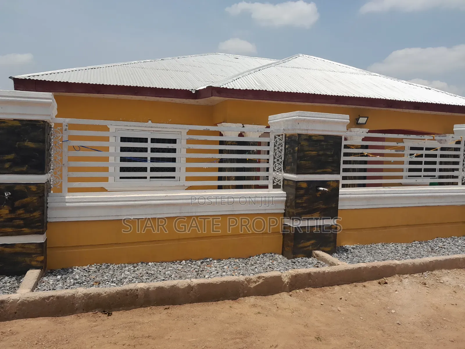3bdrm House in Asonomaso, Kumasi Metropolitan for sale