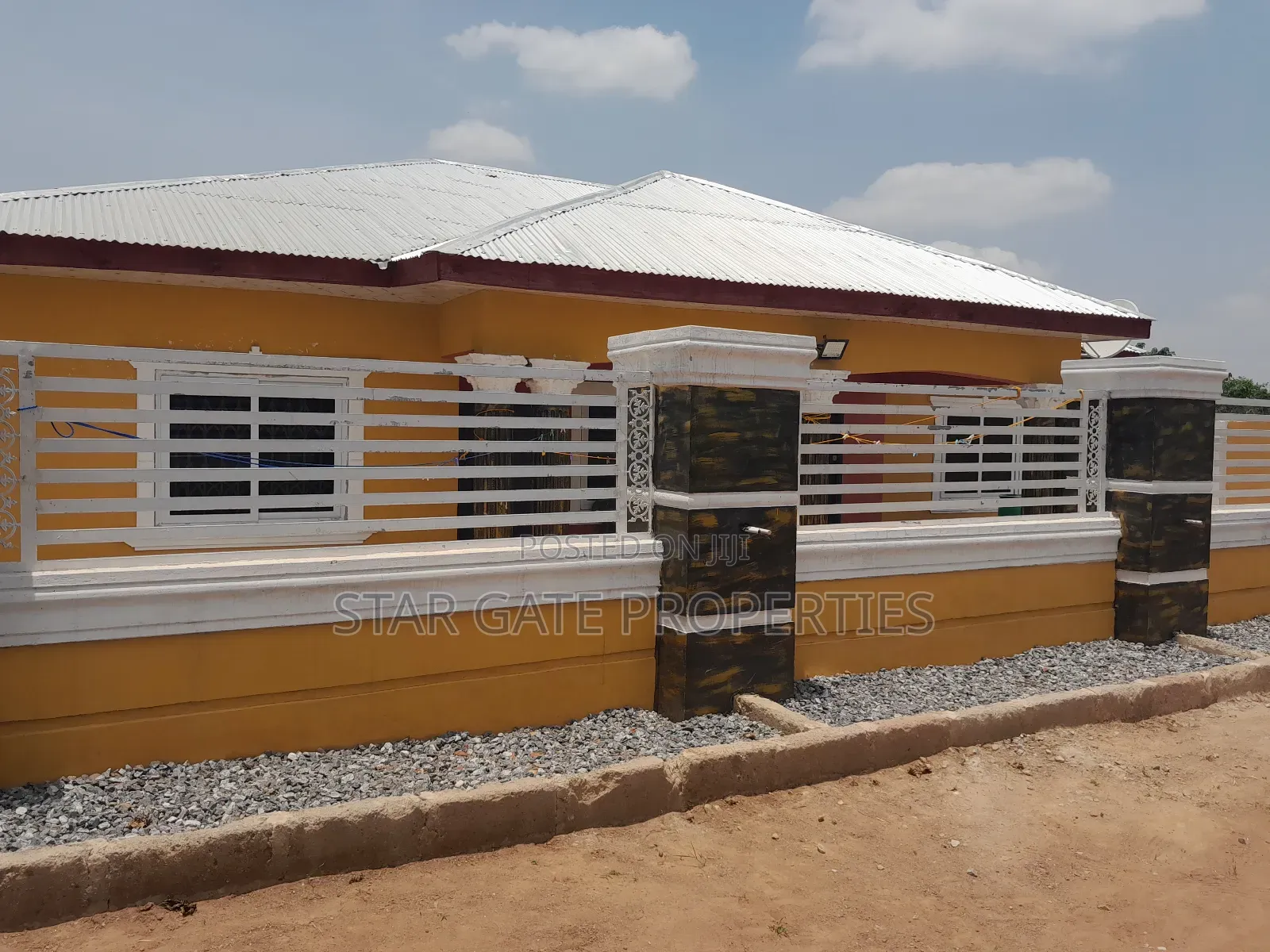 3bdrm House in Asonomaso, Kumasi Metropolitan for sale