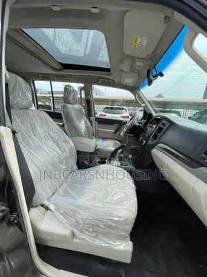 Mitsubishi Pajero V80 3.5 V6 GL/GLS 2017 Brown