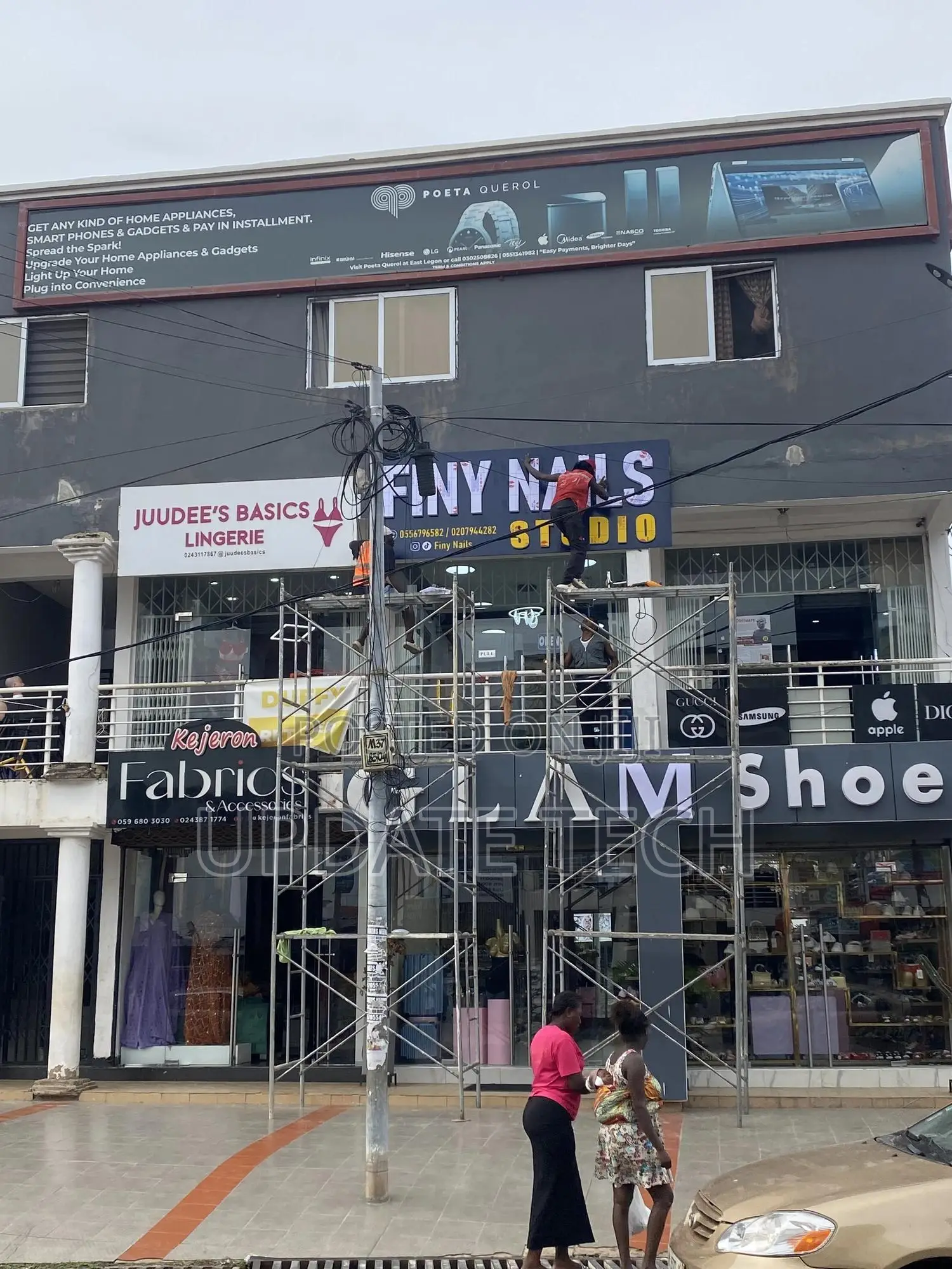 Finy Nails 3d Signage