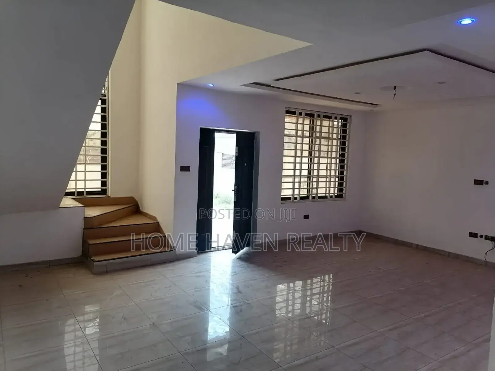 4bdrm House in Stadium, Amasaman for sale