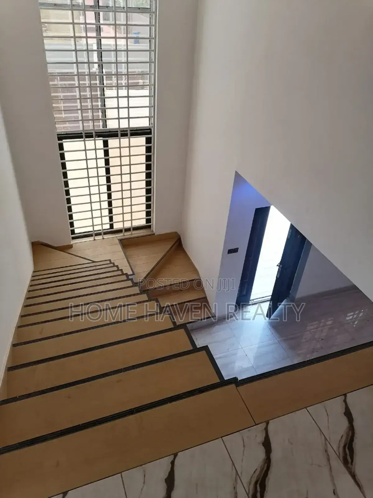 4bdrm House in Stadium, Amasaman for sale