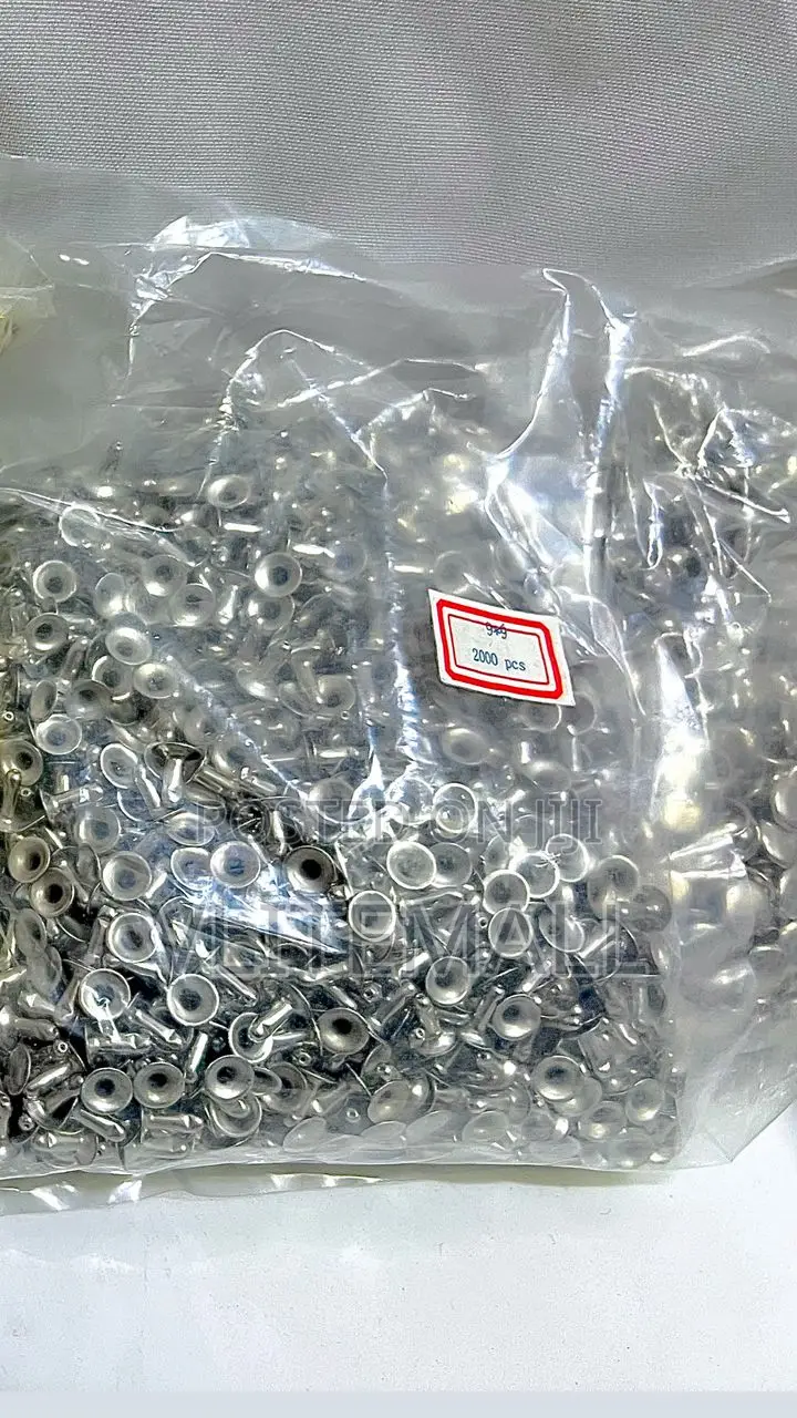 9*9 Double Cap Brass Rivet Silver Tone