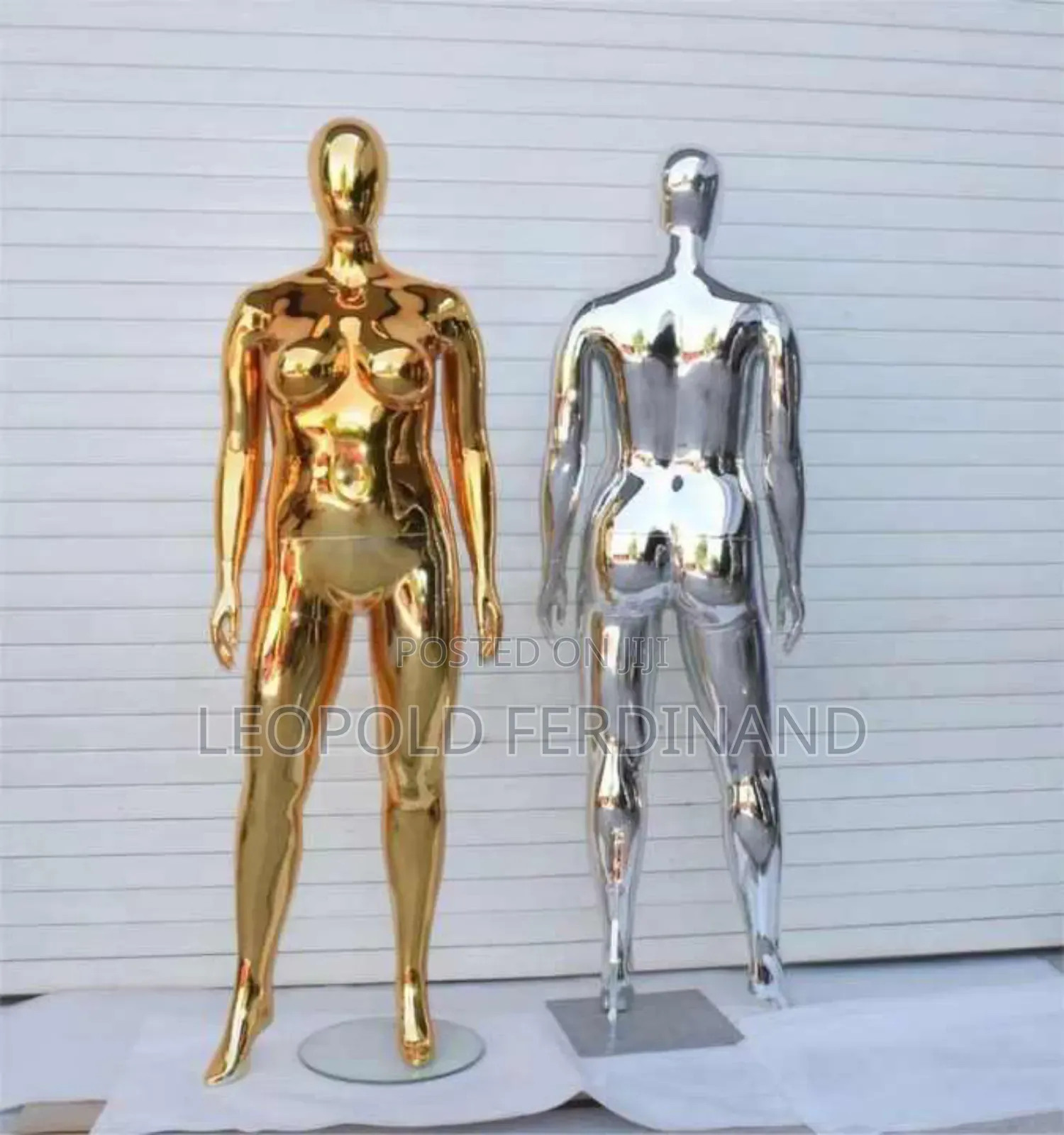 Plus Size Gold Female Mannequin