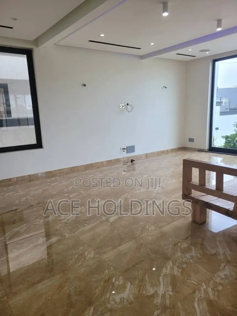 4bdrm House in Tse Addo, Tseaddo for sale