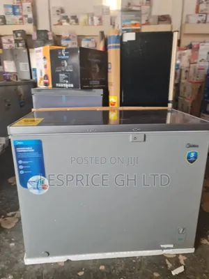 Midea 295l Chest Freezer - Available at Lesprice LTD
