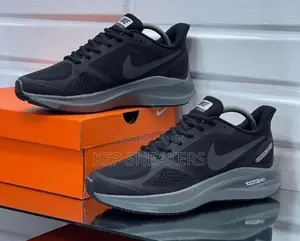 Nike Guide 10 Runner