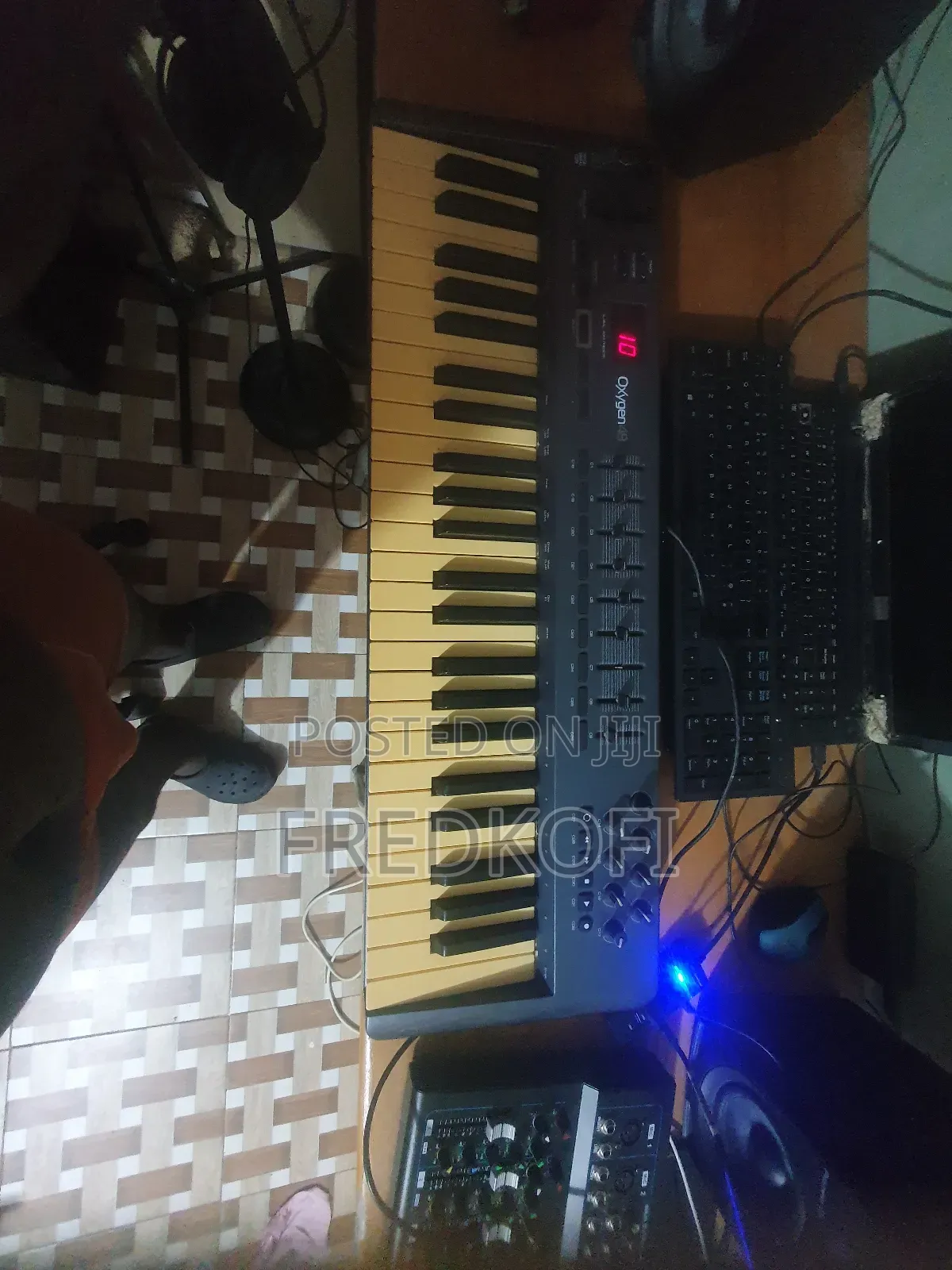 Oxygen 49 Midi Keyboard
