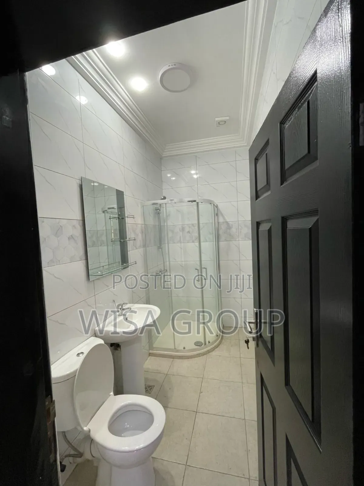 4bdrm Duplex in Wisa Group, Accra Metropolitan for rent