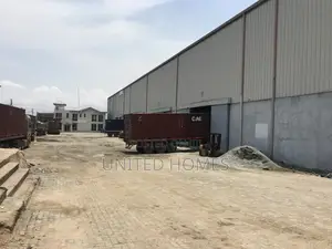Tema 4000 Square Meters Warehouse for Rent
