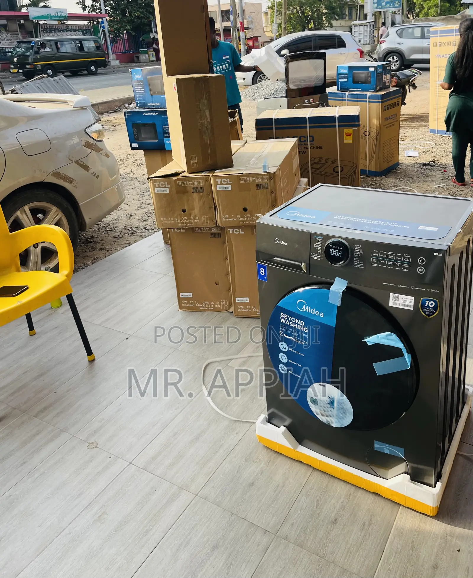 Choose Midea 8kg Front Load Electric Washing Machine.