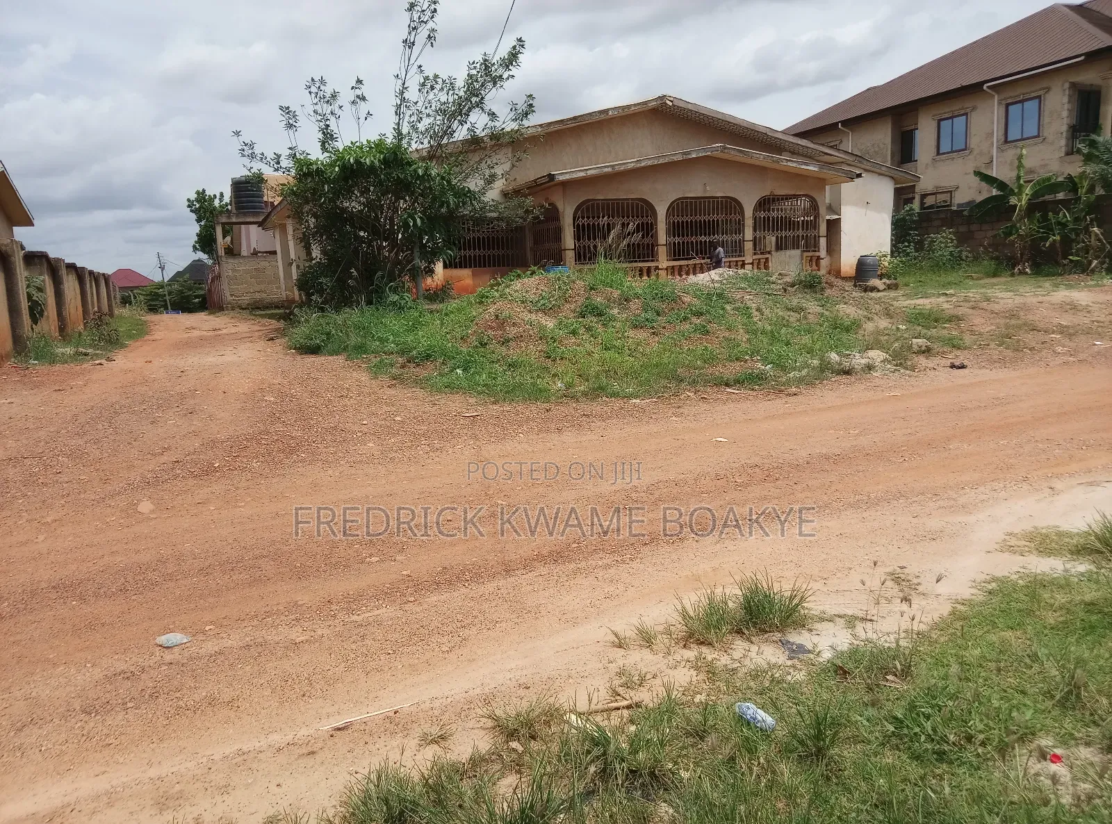 5bdrm House in Brother K Estate, Kumasi Metropolitan for sale
