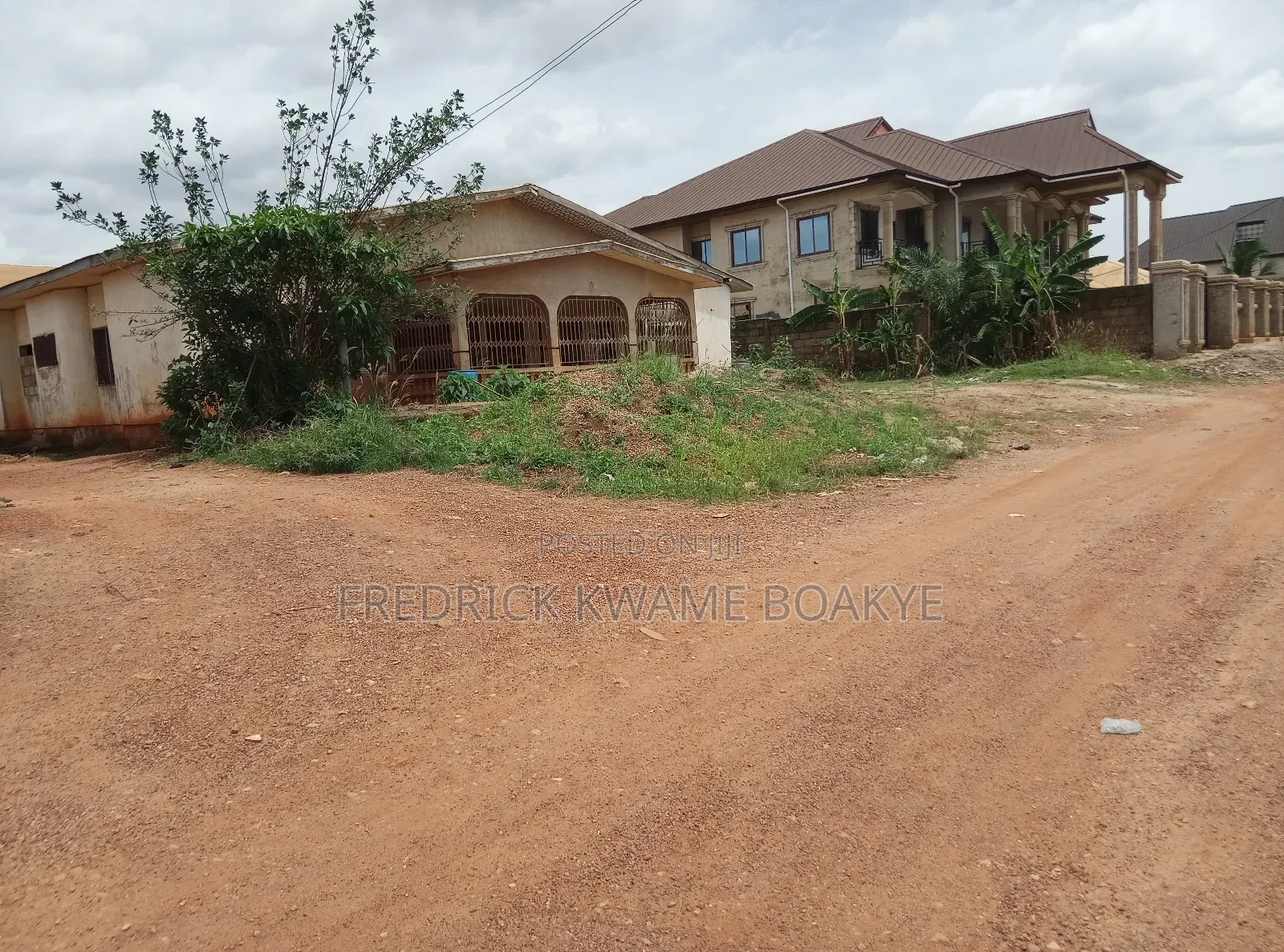 5bdrm House in Brother K Estate, Kumasi Metropolitan for sale