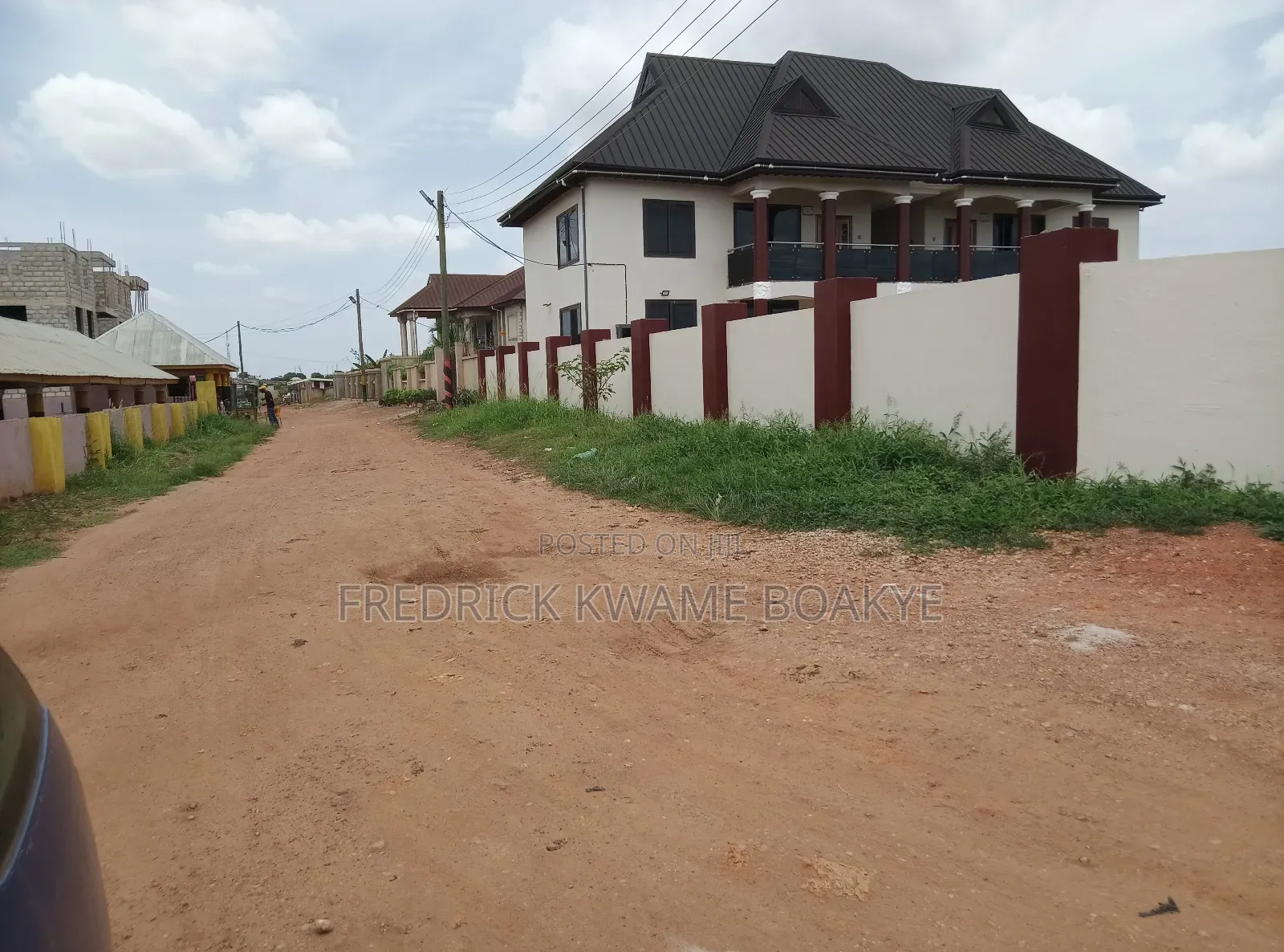 5bdrm House in Brother K Estate, Kumasi Metropolitan for sale