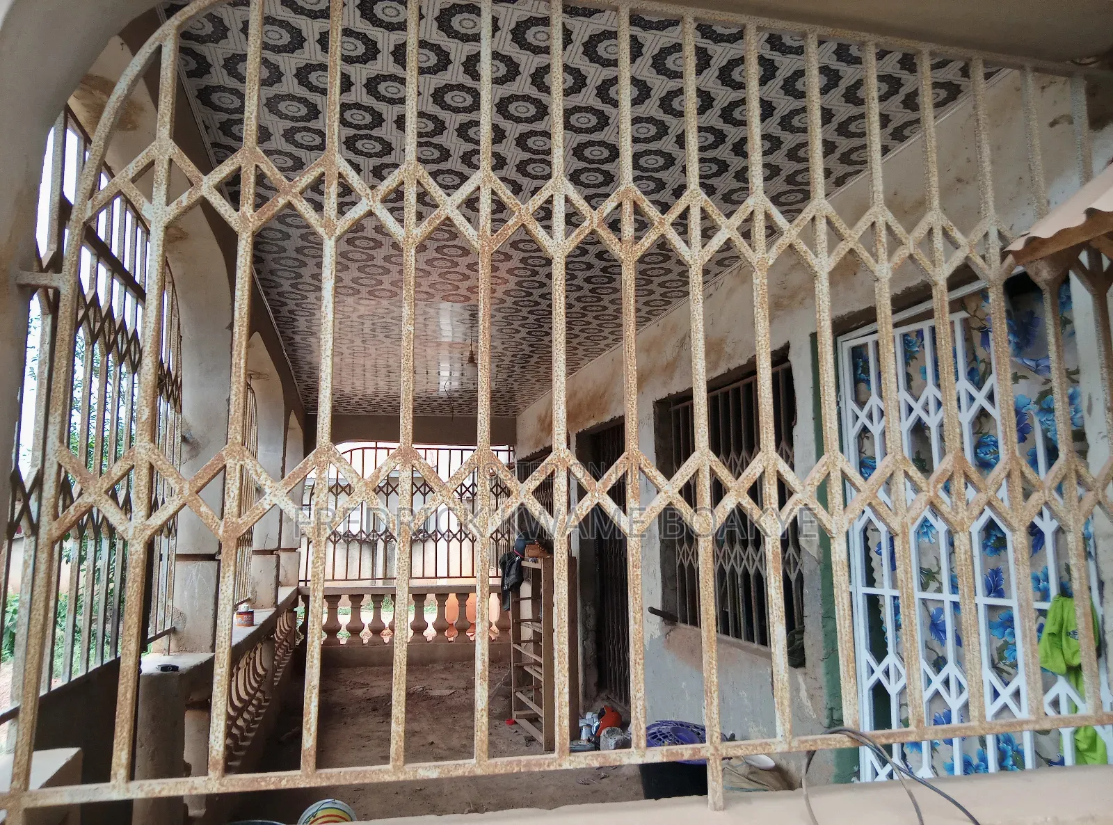 5bdrm House in Brother K Estate, Kumasi Metropolitan for sale