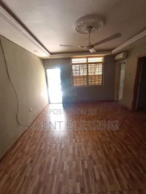 2bdrm Apartment in Community 25, Tema Metropolitan for rent
