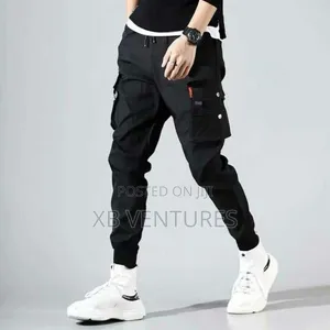 Men's Relaxed Fit Jogger Trousers