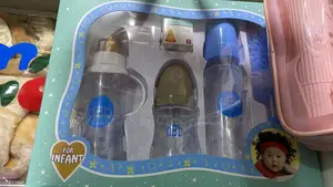 Baby Feeding Bottle Set