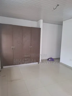 3bdrm House in Sakumono Community, Tema Metropolitan for rent