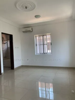 3bdrm Apartment in Suadom Properties, Baatsona Total for rent
