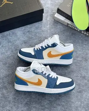 Air Jordan 1 Low Blue