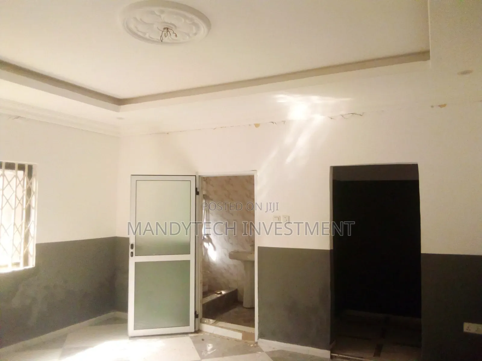 3 Bedroom House by Main Road - Nmai Dzorn - Nana Krom