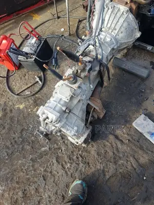 Toyota Hilux 4x4 Gearbox Transmission 5pins