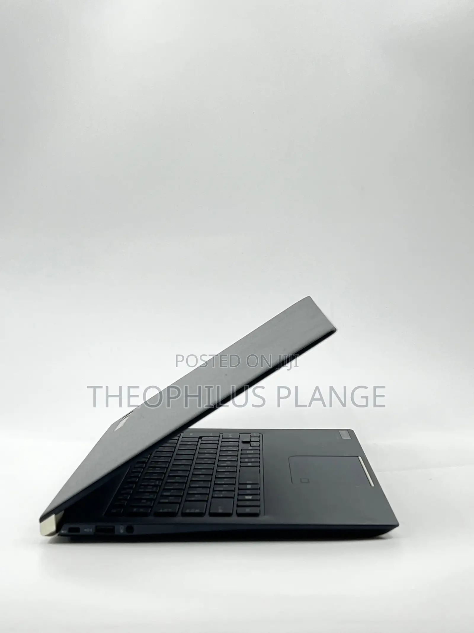 New Laptop Toshiba Dynabook R634/M 8GB Intel Core I5 SSD 256GB