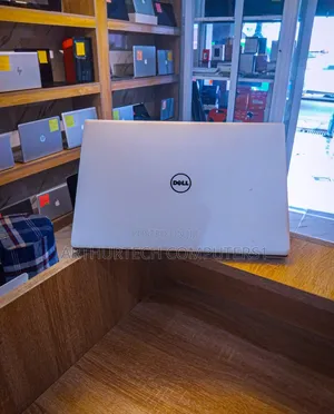 Laptop Dell XPS 13 (9350) 8GB Intel Core I7 SSD 256GB