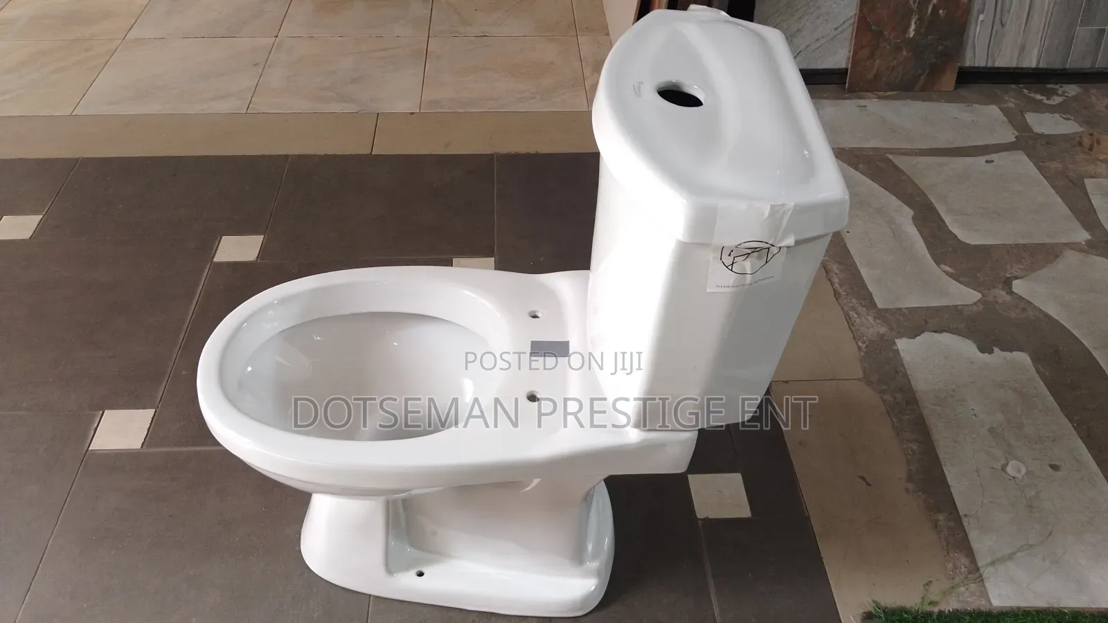 Frencia Water Closet