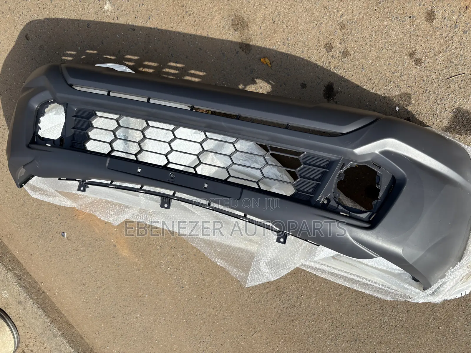 Mitsubishi L200 2016 Front Bumper