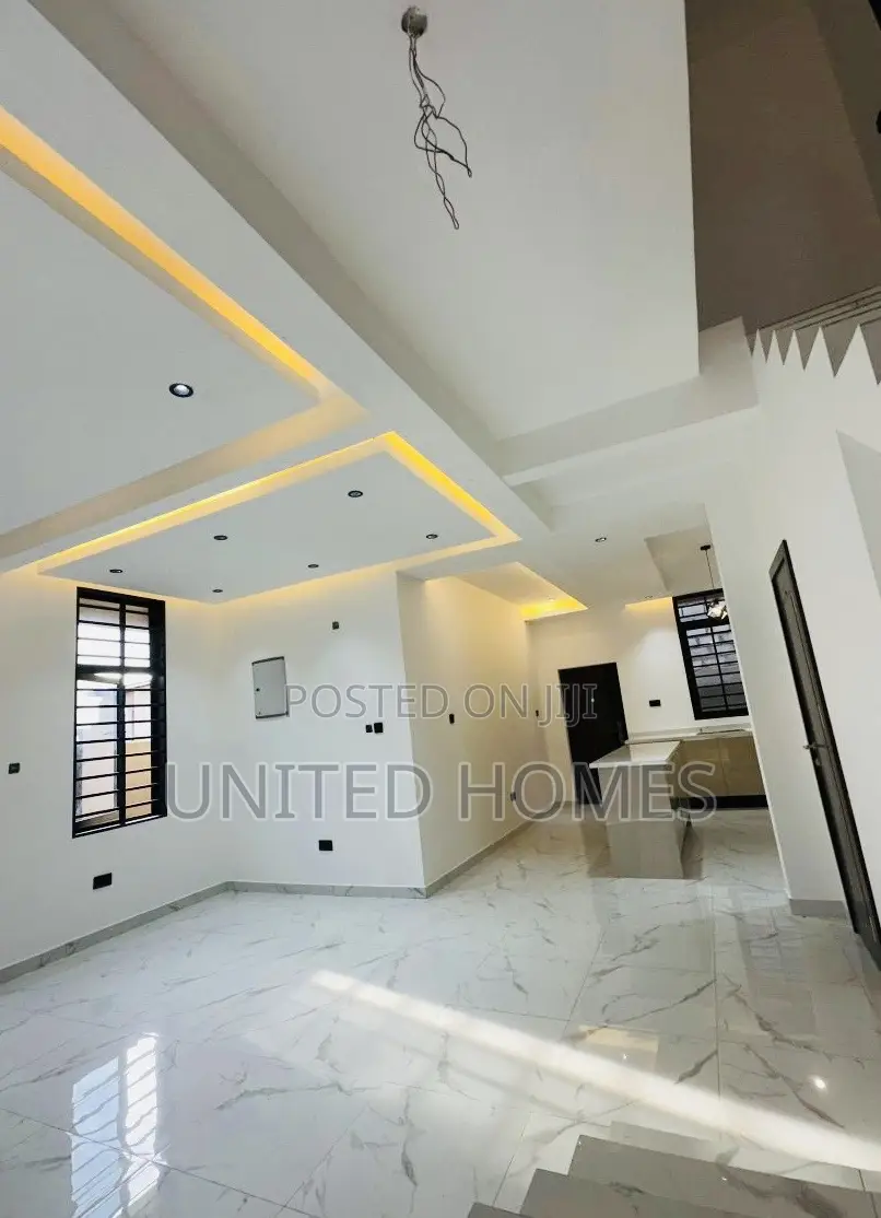 4bdrm House in East Legon for rent