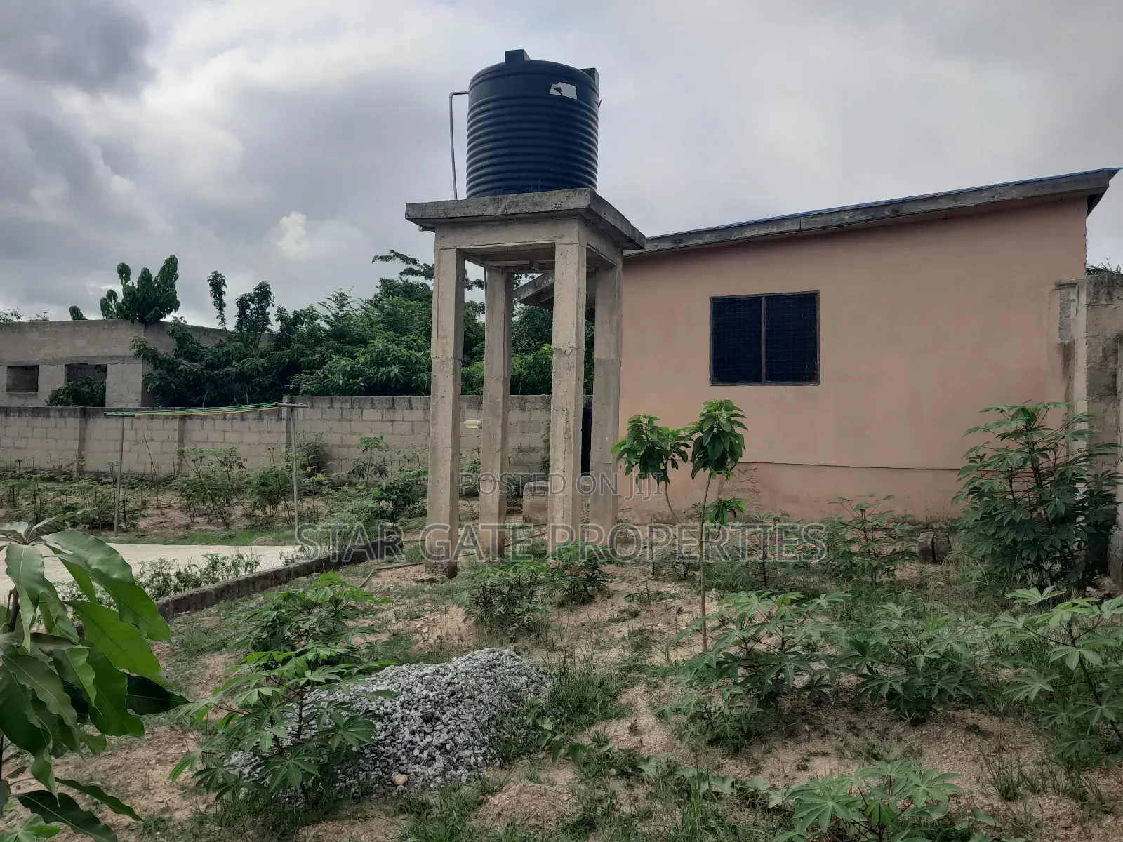 4bdrm House in Aboabo, Kumasi Metropolitan for sale
