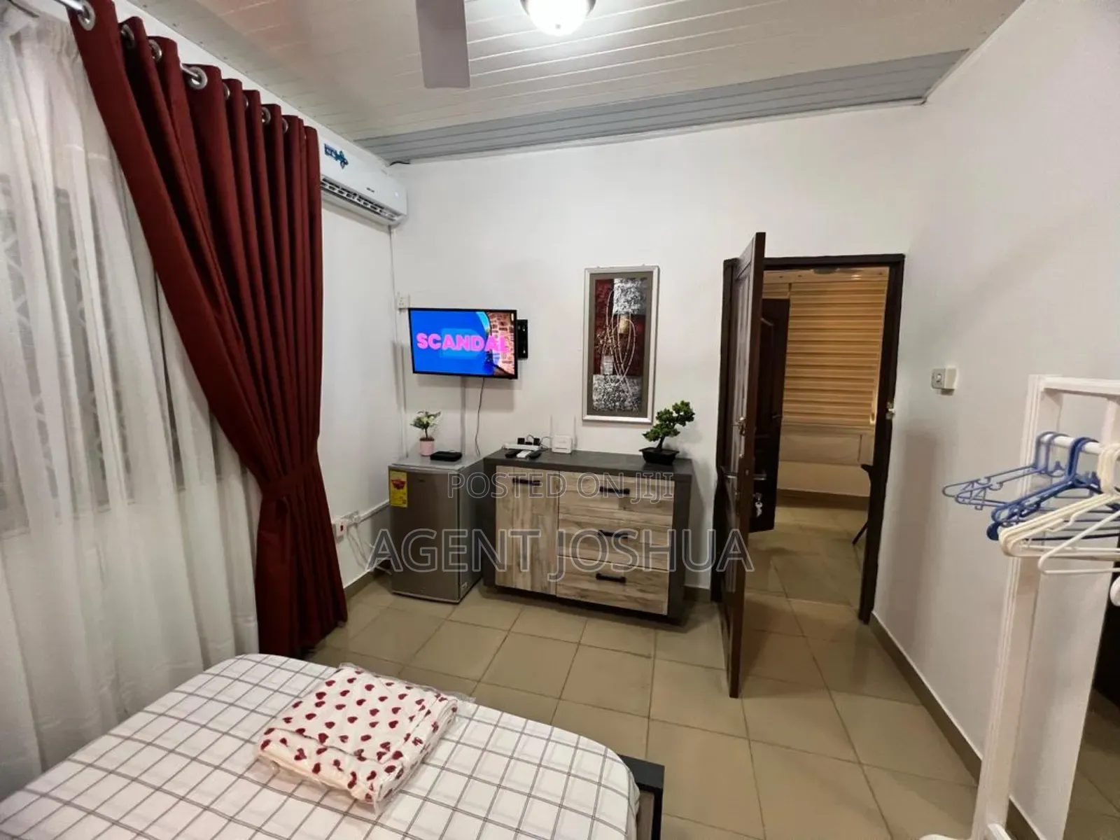 An Executive 1bedrooms. Fully Furnished Self Contain For Rent Spintex