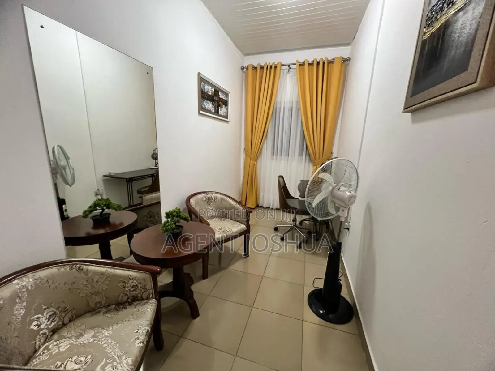 An Executive 1bedrooms. Fully Furnished Self Contain For Rent Spintex