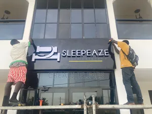 Hotel View Signage