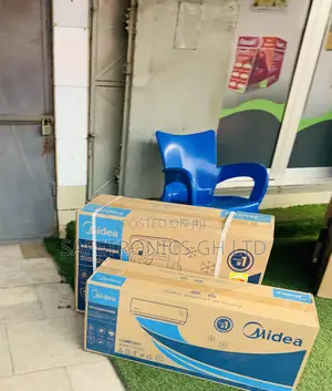 Midea White Auto Defrost 1.5 Horsepower Split Fast Ac