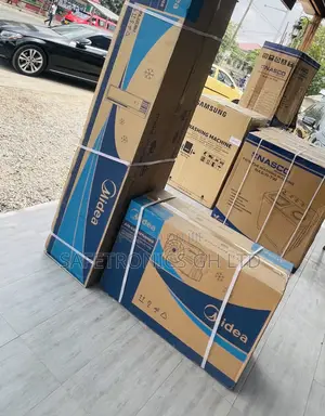 Midea Auto Defrost 2.5 Horsepower Floor Standing Split Ac
