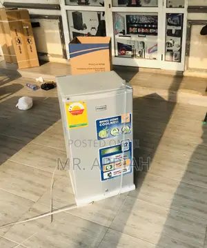 Original Nasco Nasf1-10s 1 Door Table Top Electric Fridge.
