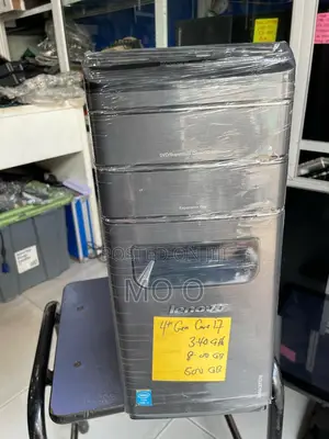 Desktop Computer Lenovo 8GB Intel Core I7 HDD 500GB