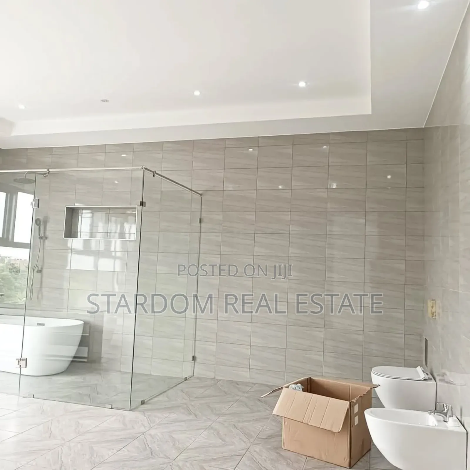 4bdrm Duplex in Adjiriganor for sale