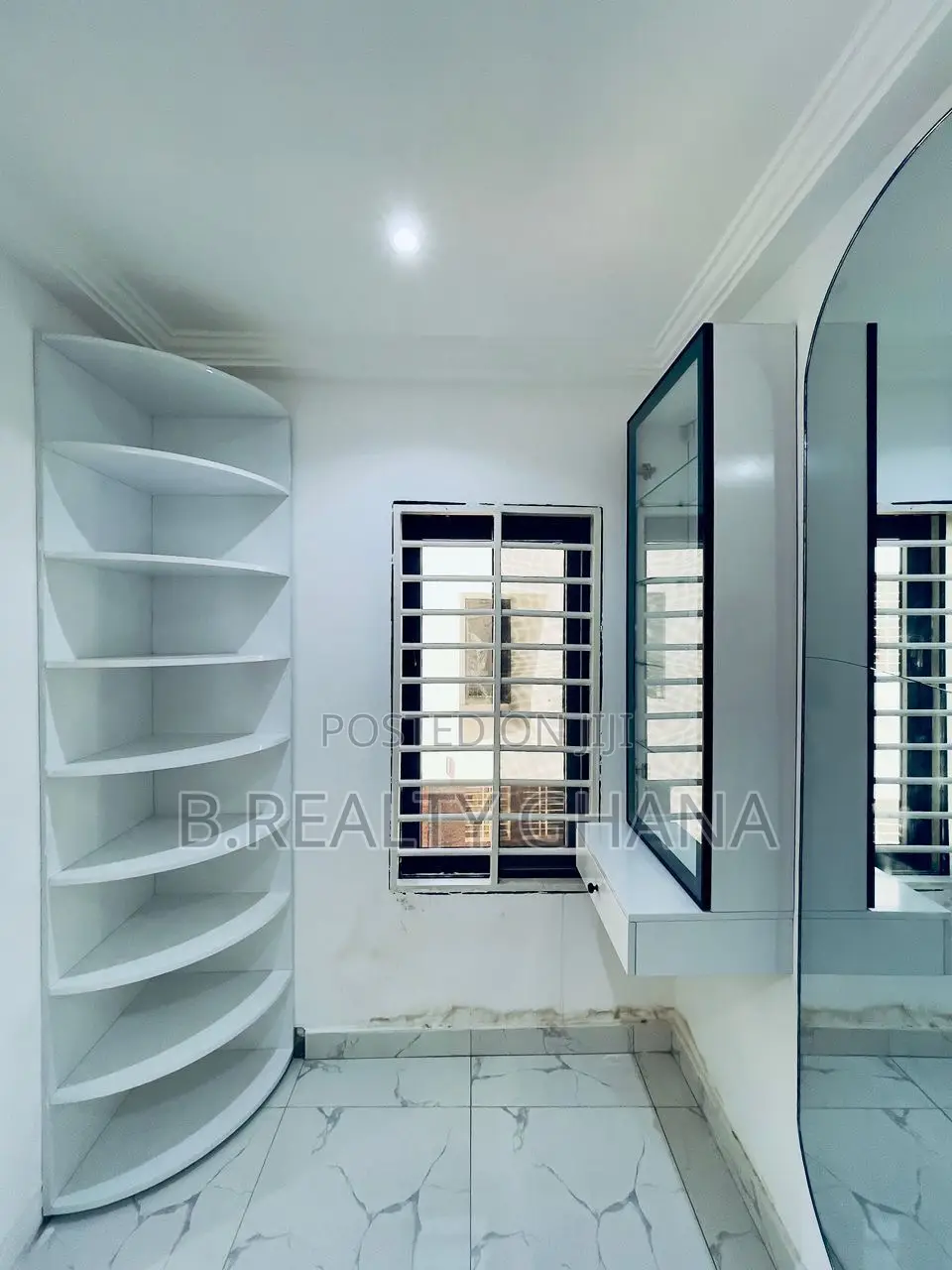 3bdrm Townhouse/Terrace in Adenta for sale