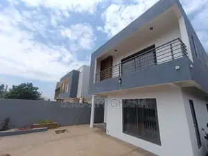 4bdrm House in Oyarifa for sale