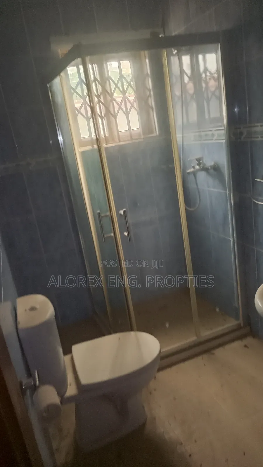 7bdrm House in Foster Home, Adenta for rent