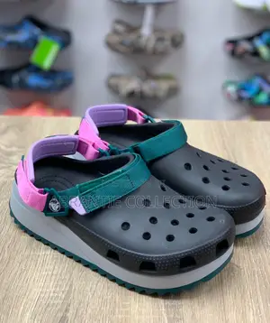Crocs Classic Hiker Clog